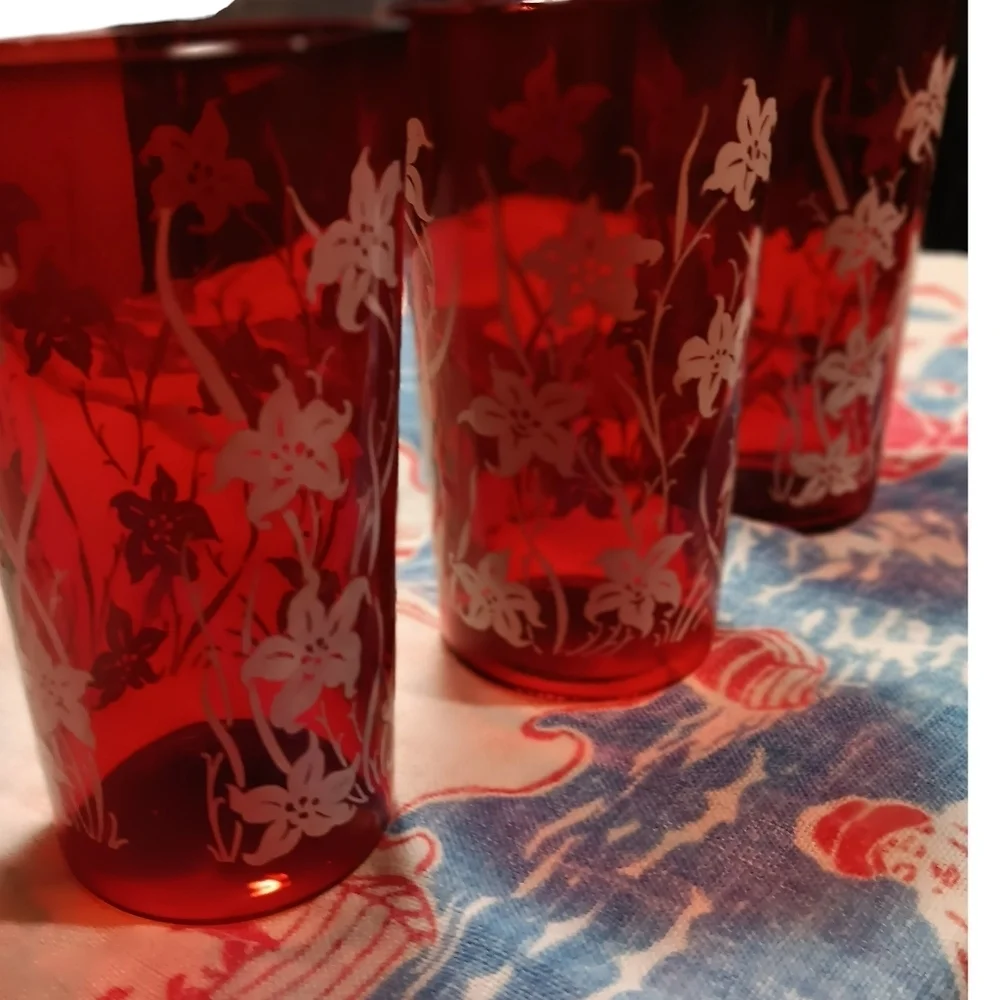 Vintage Red Glasses W Off-white Floral